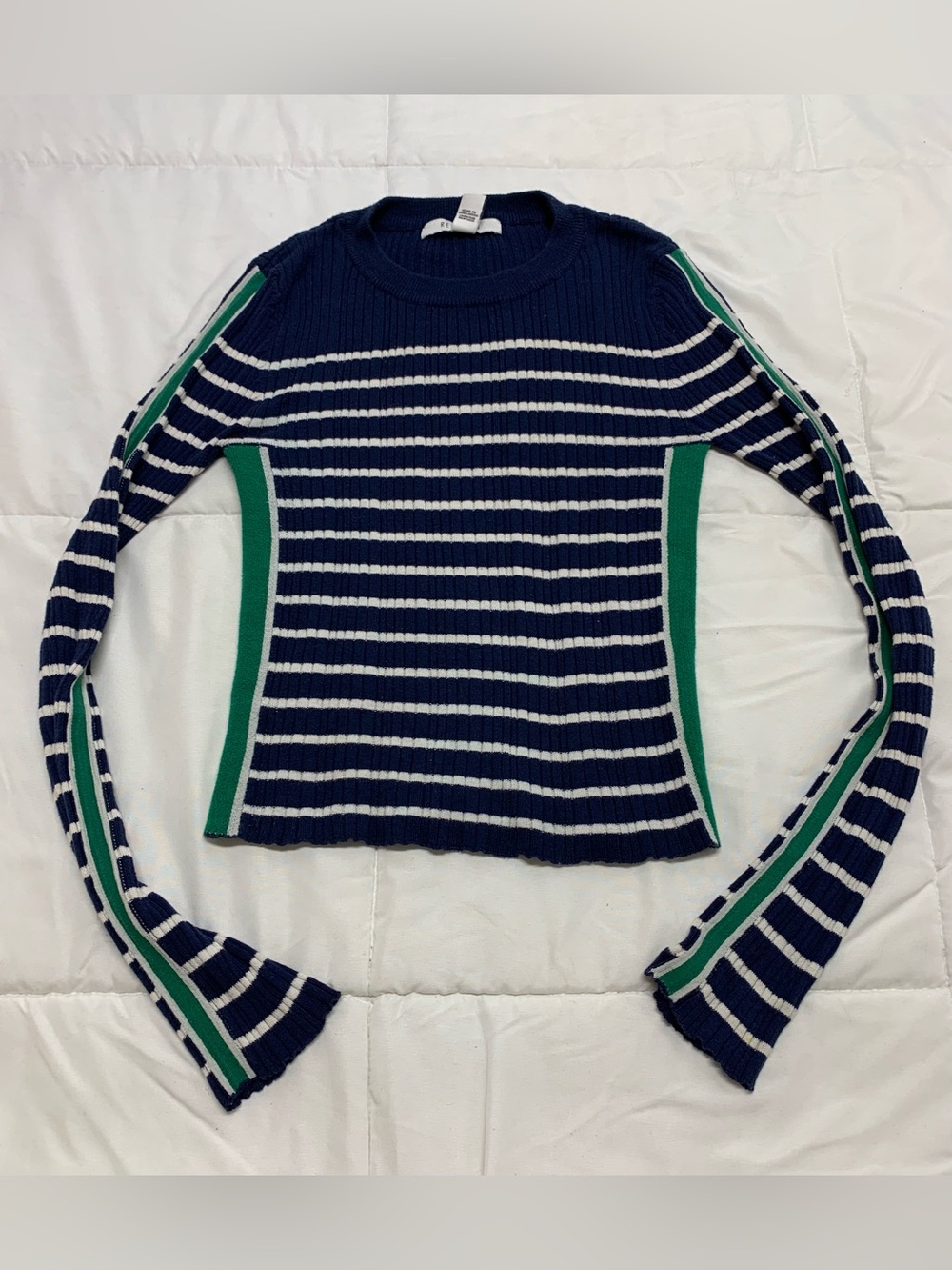 Pre-love revamped long sleeve shirt size M
